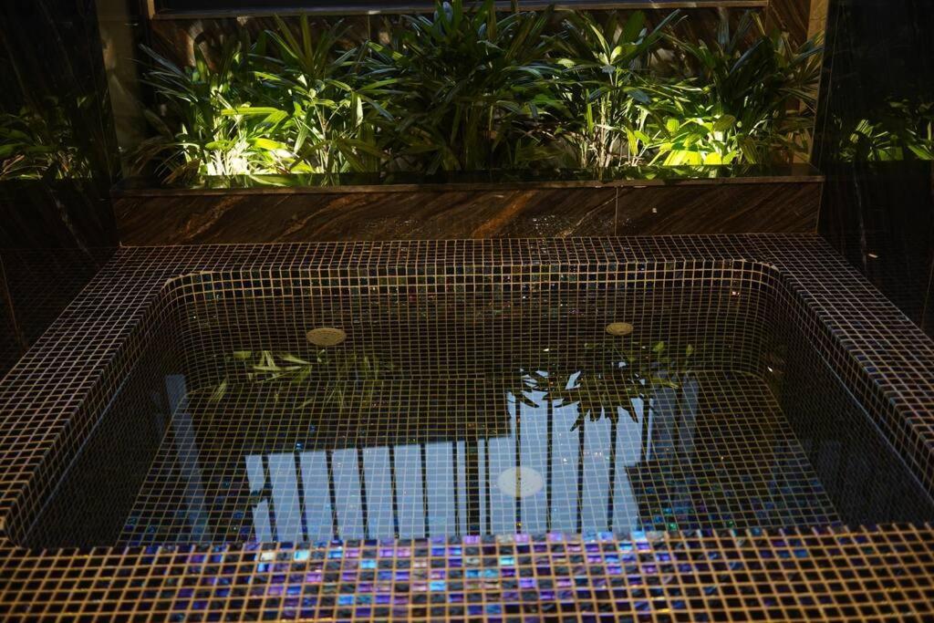 Song Cat Villa - 420Dk - Luxury Villa, Sauna, Jacuzzi Da Nang Esterno foto